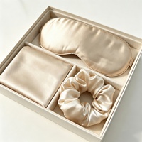Ensemble 100% pure soie de mûrier, taie d'oreiller et masque de nuit en soie brodée sur mesure, et chouchou en soie.