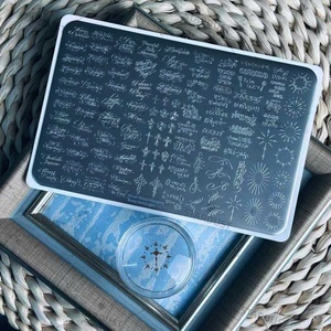 Nouvelles plaques de stamping pour <span class=keywords><strong>ongles</strong></span> en forme de cœur avec lettrage gothique croisé 9,5*14,5 cm - Product Image 5