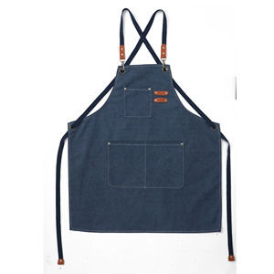 Tabliers personnalisés en toile imperméable avec logo, poches et bretelles croisées réglables pour cuisine, pâtisserie, service et café - Product Image 6