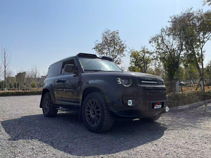Kit carrosserie urbain noir brillant en ABS pour Land Rover Defender 110 à 2025 Série U, ailes avant, cache-roue, pare-chocs avant, logos urbains - Product Image 2