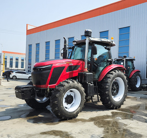 Tractor Agrícola Compacto de 80HP con Tracción en las 4 Ruedas y Transmisión por Engranajes, Color Negro - Product Image 6