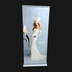 Fabricación de Pancartas Enrollables de 85x200cm, Impresión Personalizada, Exhibición Retráctil con Marco de Aluminio - Product Image 1