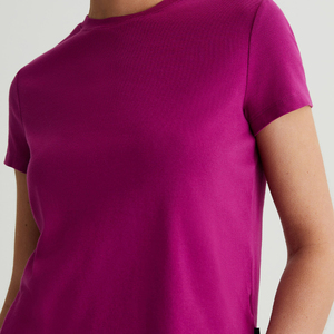 T-shirt girocollo cropped personalizzata da <span class=keywords><strong>donna</strong></span>, rosa <span class=keywords><strong>fucsia</strong></span>, in tessuto ecologico a costine, servizio di stampa OEM/ODM - Product Image 2