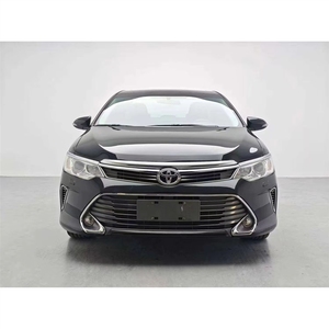 รถยนต์<span class=keywords><strong>มือ</strong></span><span class=keywords><strong>สอง</strong></span> Toyota <span class=keywords><strong>Camry</strong></span> ปี <span class=keywords><strong>2015</strong></span>-2023 เครื่องยนต์ 2.0L/2.5L พวงมาลัยซ้าย เบาะหนังสีเข้ม ล้อแม็ก R16 เกียร์อัตโนมัติ ภายในกว้างขวาง เหมาะสำหรับการเดินทางประจำวันและครอบครัว - Product Image 1