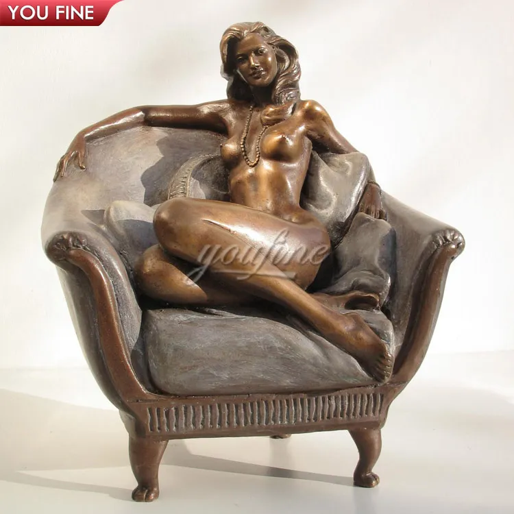 Fabrik Direkt Bronze Skulptur Von eine Nackte Mädchen Sitzen Auf Sofa Statue