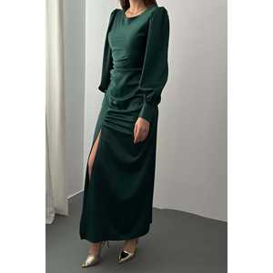 Robe de mariée en satin vert émeraude à fente latérale et fronces, vente en gros - Product Image 2