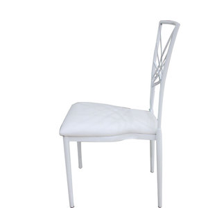 Chaises de jardin empilables en acier inoxydable blanc classique antique doré empilables légeres pour mariage - Product Image 2