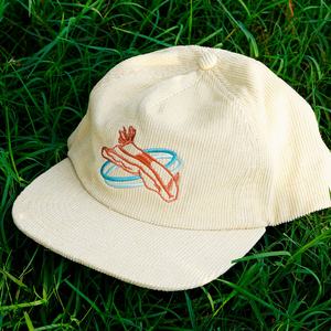 Casquettes en velours côtelé à visière plate avec cordon, personnalisées, 5 panneaux, non structurées, logo brodé - Product Image 6