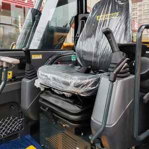 Nouvelle mini-excavatrice sur chenilles de 8 tonnes HX80 - Product Image 6