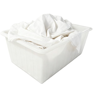 Contenedor de Agua Rectangular de 300 Litros, Grado Alimenticio, LLDPE, Apilable y Resistente, para Fábrica de Ropa - Product Image 1