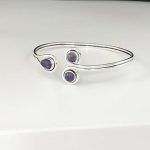 Venta al por mayor 925 pulsera de plata esterlina aspecto fabuloso PerA-Ajustable amatista oro acento joyería de plata - Product Image 2