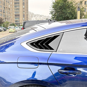 สติ๊กเกอร์ตกแต่งกระจกหลังคาร์บอนไฟเบอร์ลายเส้น สำหรับ Audi A5 S5 F5 Sportback ปี 2017-24 - Product Image 3