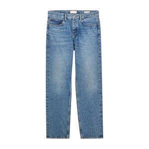 Jeans en denim pour homme, coupe droite, structure légère, offrant un soutien sans volume pour la superposition en saison de transition. - Product Image 1