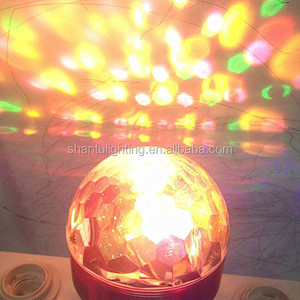 Projecteur LED rotatif RGB E27 MP3 pour fête <span class=keywords><strong>disco</strong></span>, boule magique de jardin en cristal - Product Image 3