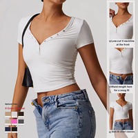 ملابس رياضية نسائية ضيقة لليوجا بأكمام قصيرة وتصميم رقبة على شكل V، ملابس رياضية للجري واللياقة البدنية