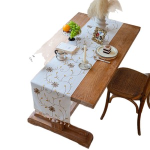 Tovaglia Nordica Antiscivolo con Ricami Floreali <span class=keywords><strong>e</strong></span> Nappe - Design Lungo in Tessuto per Tavoli da Tè <span class=keywords><strong>e</strong></span> Decorazioni Domestiche - Product Image 5
