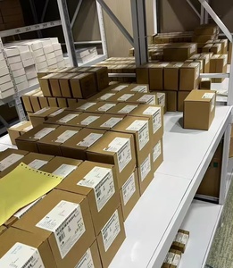 <span class=keywords><strong>S7</strong></span>-<span class=keywords><strong>1200</strong></span> SM1222 6ES7222-1HH32-0XB0/O 6ES7222-1XF32-0XB0/O คลังสินค้า PLC Programming Controller 14 I/O 24V Ethernet/I/O <span class=keywords><strong>Link</strong></span> - Product Image 5