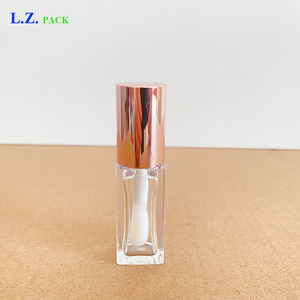 Lz Gói Hot Bán 8Ml Súng Vàng Top Lipgloss Ống Biểu Tượng Tùy Chỉnh Rõ Ràng Cây Đũa Phép Lớn Sang Trọng Lip Gloss Ống Với Lớn <span class=keywords><strong>DOE</strong></span> Chân - Product Image 4