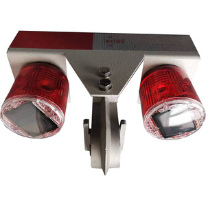 Luz de Advertencia LED SZSW2730, Alimentada por Energía Solar, Intermitente Roja, IP65, Marco de Aluminio, Luz de Señalización de Seguridad Vial - Product Image 4