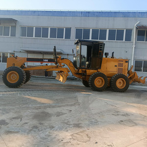 Niveleuse CAT 14H, poids en marche de 14 tonnes, 14000 kg, modèle 2021, moteur CAT 3306T, état quasi neuf, pompe et boîte de vitesses, 1000 heures d'utilisation. - Product Image 1