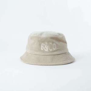 High Quality One Side Bucket <strong>Hat</strong> Cute <strong>Purple</strong> Cream White Color Support Customization Logo Wholesale Bucket <strong>Hats</strong> for Kids Adults - Product Image 3