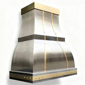 Architektonische Dunstabzugshaube aus gebürstetem Edelstahl mit Messingbesatz, konisches Profil, Energieeffizienzklasse, belüftungsbereit - Product Image 4