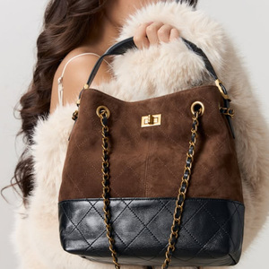 Bolsa <span class=keywords><strong>de</strong></span> Viaje <span class=keywords><strong>de</strong></span> Cuero Negra y Marrón, Moderna, Portátil, Extra Gruesa, <span class=keywords><strong>de</strong></span> Doble Capa, con Hebilla Plateada Vintage y Correa Portátil - Product Image 5