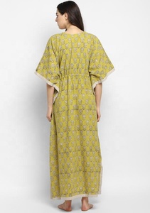 Flora Look Amarillo Beige Bloque de mano Impreso Kaftan Cuello en V Atar Cintura Tejido Ecológico Algodón transpirable - Product Image 4