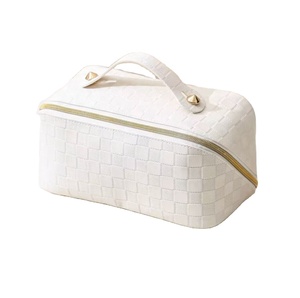 Portable Makeup Organizer Waterproof Travel Bag Travel Size Toiletries Cosmetic Bag Small Makeup Case