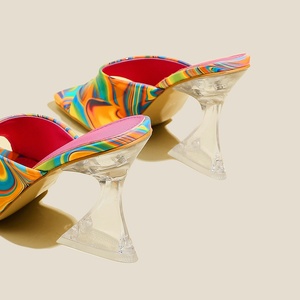 Nouveauté 2024 Talons colorés populaires pour le commerce extérieur, sandales mode à bout carré pour femme, pour l'extérieur, la scène et les bars - Product Image 6