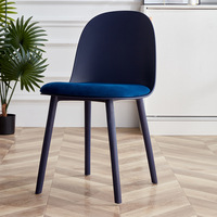 Chaise en plastique grise sans accoudoirs, rembourrée, minimaliste et de haute qualité, pour salle à manger, restaurant, mobilier