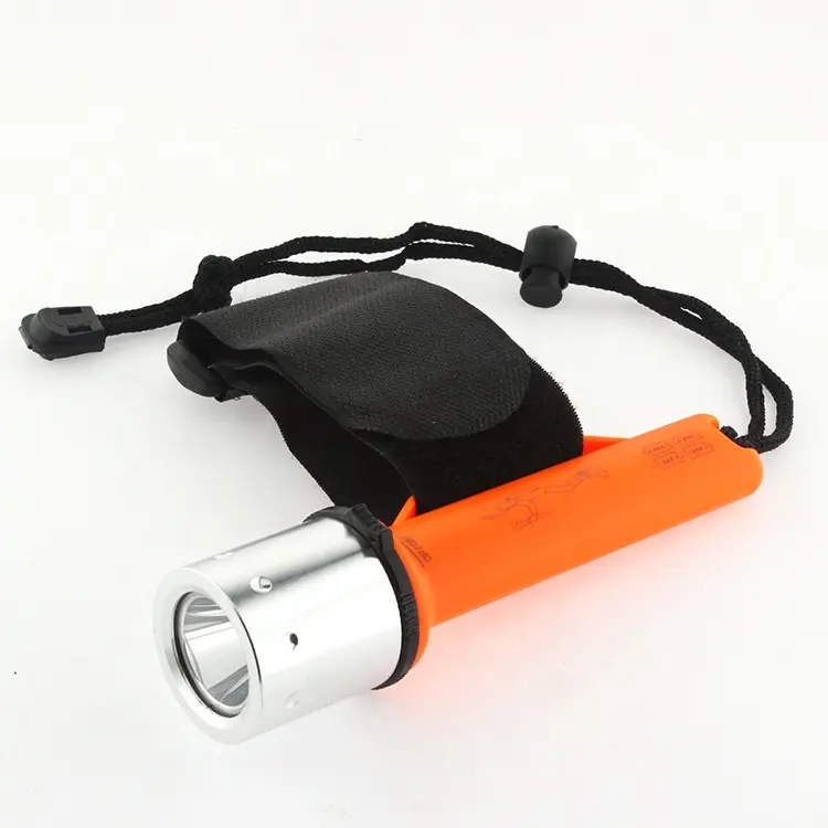 IP68 Professional Plastic LED Waterproof Diving flashlight With Magnetic controlled