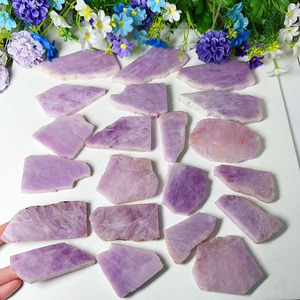 Commercio all'ingrosso lastre di <span class=keywords><strong>pietra</strong></span> di cristallo curativo viola lucido naturale di cristallo Kunzite Freeform fette laterali ruvide per la decorazione - Product Image 4