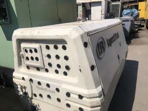 Compresor Portátil Diésel Usado <span class=keywords><strong>Ingersoll</strong></span> <span class=keywords><strong>Rand</strong></span> <span class=keywords><strong>185</strong></span> de Alta Calidad, 8 bar, 5m³/min, en Venta - Product Image 4