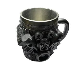 Vaso de agua creativo de resina y acero inoxidable con diseño de motor V8V6, artesanía en resina, para exportación. - Product Image 5