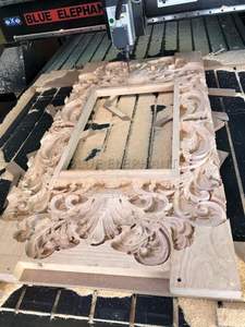 Fresadora CNC Competitiva 1212 1325 de 4 Ejes con Dispositivo Rotatorio para Objetos Cilíndricos, Mach3, ATC, Motor, PLC - Product Image 6