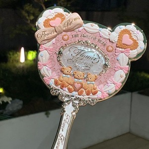 Miroir cosmétique rond à main Sweetie Bear, éclairé et élégant, à suspendre, de la collection Flower Knows, vente en gros - Product Image 4