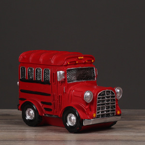 Autobús escolar rojo vintage, figura decorativa de metal para comedor, estilo tradicional, diseño compacto - Product Image 2