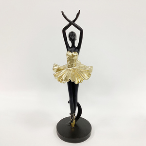 Vente en gros de figurines de ballerine en résine noire et dorée, statue de danseuse pour la décoration de la maison - Product Image 2