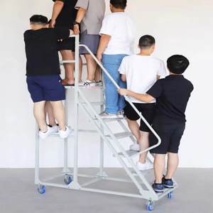 Мобильная стальная платформа для склада длиной 1 метр с поручнями и колесами - Product Image 3