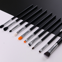 Ensemble de pinceaux de maquillage à marque privée, pinceaux cosmétiques professionnels à manche en bois noir, kit de pinceaux personnalisés avec logo OEM ODM, fabricant