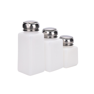 Bouteille distributrice vide en plastique de 250 ml avec pompe en acier inoxydable pour cosmétiques, alcool, liquides de manucure et nail art, réutilisable pour salon - Product Image 1