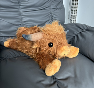 Nouvelle <span class=keywords><strong>Peluche</strong></span> Vache des Highlands Écossais 2026 – Jouet en <span class=keywords><strong>Peluche</strong></span> Vache Réaliste, Doux et <span class=keywords><strong>Cuddly</strong></span>, Vente Chaude, Jouet de Ferme - Product Image 5