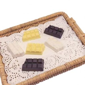 Juguete Blandito de Barra de Chocolate Mordida de PU de 5cm, Realista, Nuevo y Creativo, Regalo Antiestrés para Niños y Adultos, Juguete Relajante para Apretar - Product Image 1