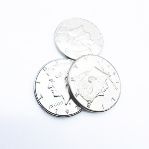 Moneda de doble cara G1292, versión estadounidense, accesorio de magia de monedas para trucos de cerca King Magic, fabricante mayorista de monedas mágicas - Product Image 1