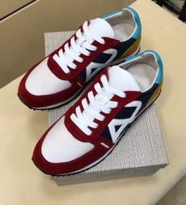 Chaussures de sport pour hommes élégantes avec empeigne en cuir de vache, semelle intermédiaire et semelle extérieure en cuir véritable - Product Image 1