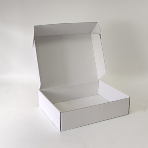 Scatole personalizzate in cartone ondulato bianco marrone nero per la spedizione di scatole di carta da 6*4*2 pollici - Product Image 1