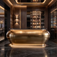 Comptoir de bar en acier inoxydable à double courbure personnalisé, comptoir de réception irrégulier, table de bar décorative en métal pour hôtel, hall commercial
