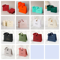 Sacs cadeaux en papier personnalisés avec logo, petits sacs à bijoux avec poignées, sacs en papier en vrac pour mariage, fête d'anniversaire, cadeaux, marchandises de vente au détail