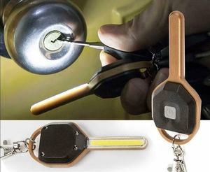 Ventes chaudes Cadeau Lampe torche à LED COB Porte-clés Ultra lumineuse 50 lumens Blanc froid Haute/Basse/Clignotante Torche d'urgence Garantie 1 an - Product Image 2